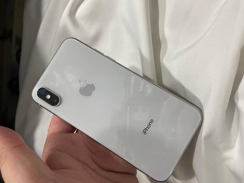 Apple iPhone X 1