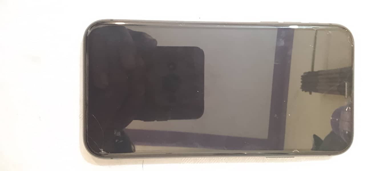 Apple iPhone 11 5