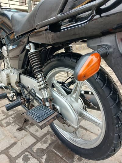 Suzuki 110