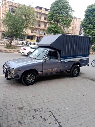 hilux 4*2