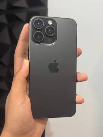 Apple iPhone 15 Pro Max JV 93 battery