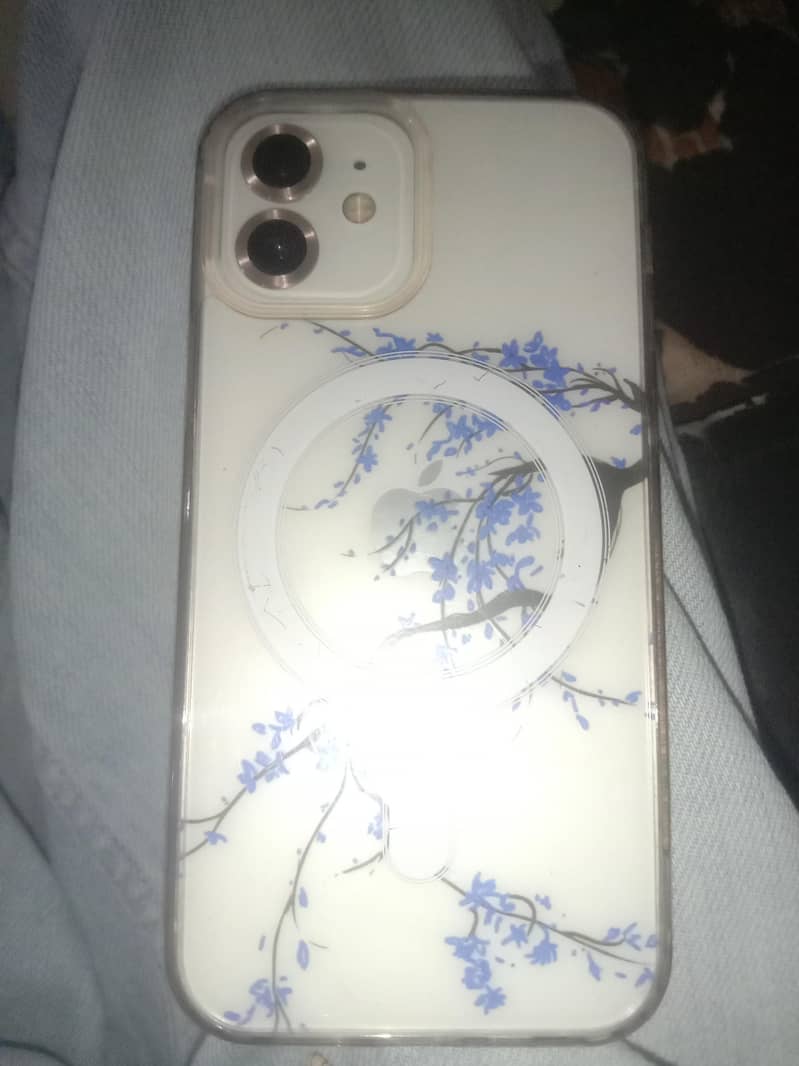 Apple iPhone 12 0