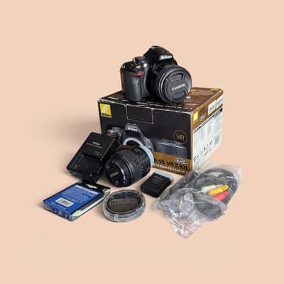 Nikon D5200 with 2 Lens and Complete Box