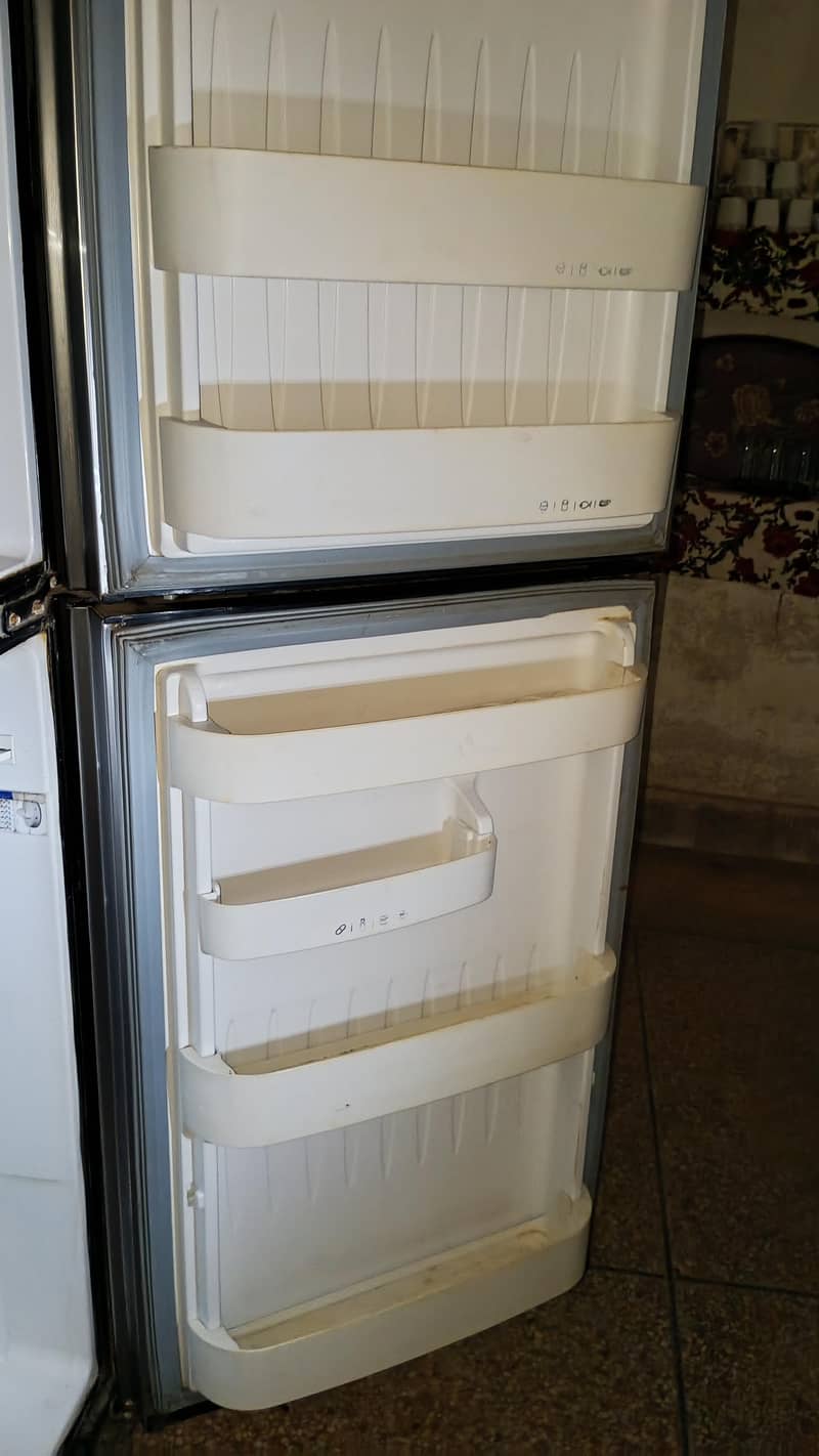 Dawlance Refrigerator – Powerful Cooling, Spacious & Energy Efficient 0