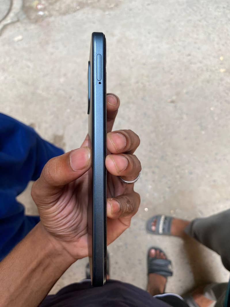 OPPO A6 4