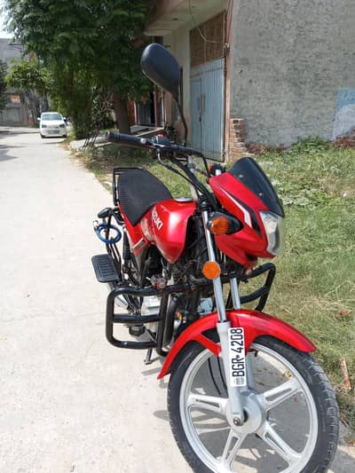GT 110 motorcycle