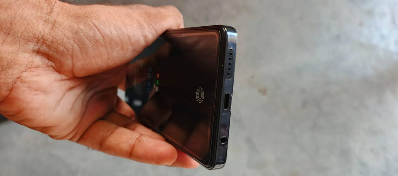 Tecno CAMON 20 3