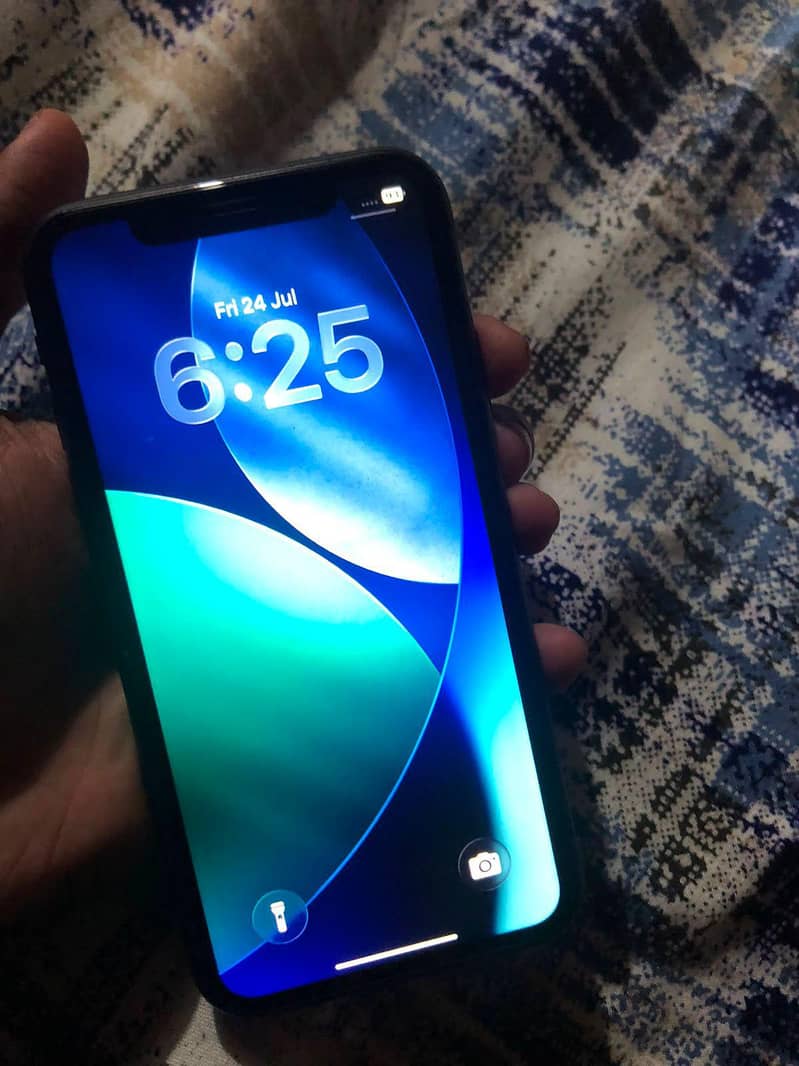 Apple iPhone 11 1