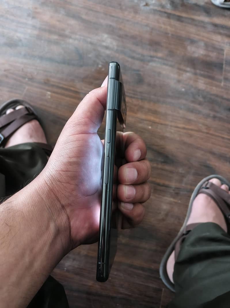Google Pixel 7 Pro 2
