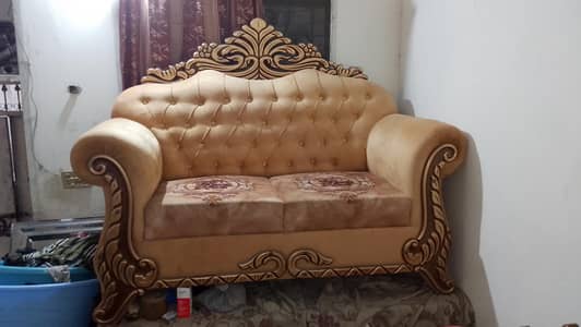 Royal aur beautiful sofa set