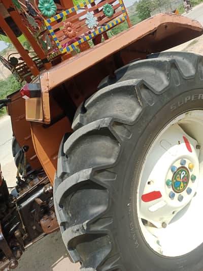 Tractor GHAZI 65hp model 2012