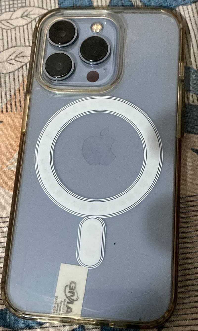 Apple iPhone 13 Pro 3