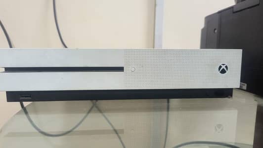 XBOX ONE S 5OOGB