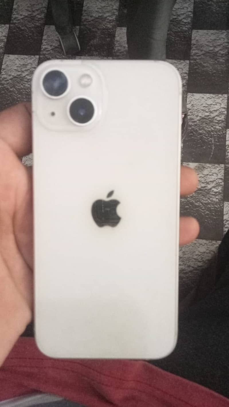 Apple iPhone 13 3