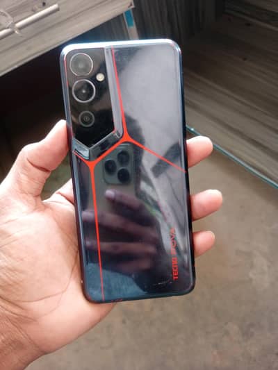 Tecno Pova 2