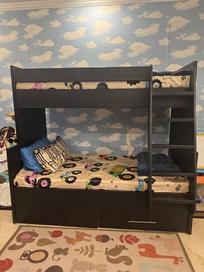 Kids bunk bed