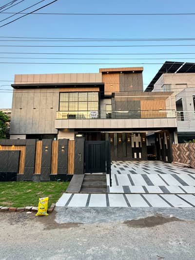 1 KANAL BRAND NEW HOUSE FOR SALE IN NFC1