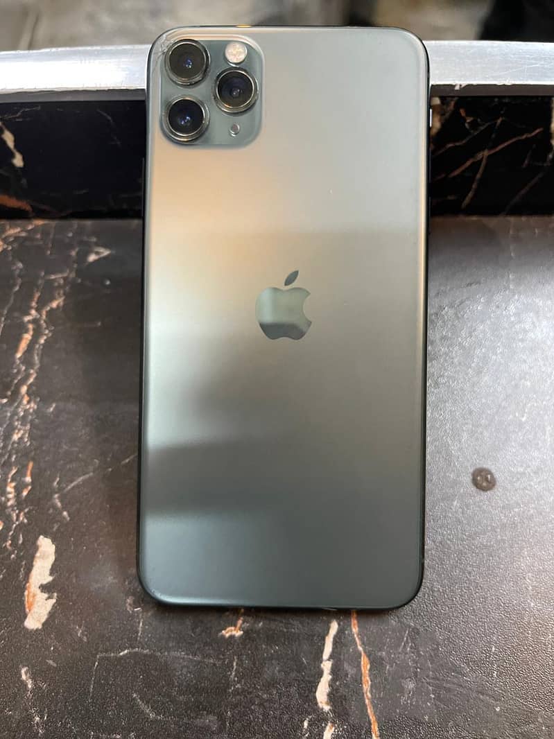 Apple iPhone 11 Pro Max 0