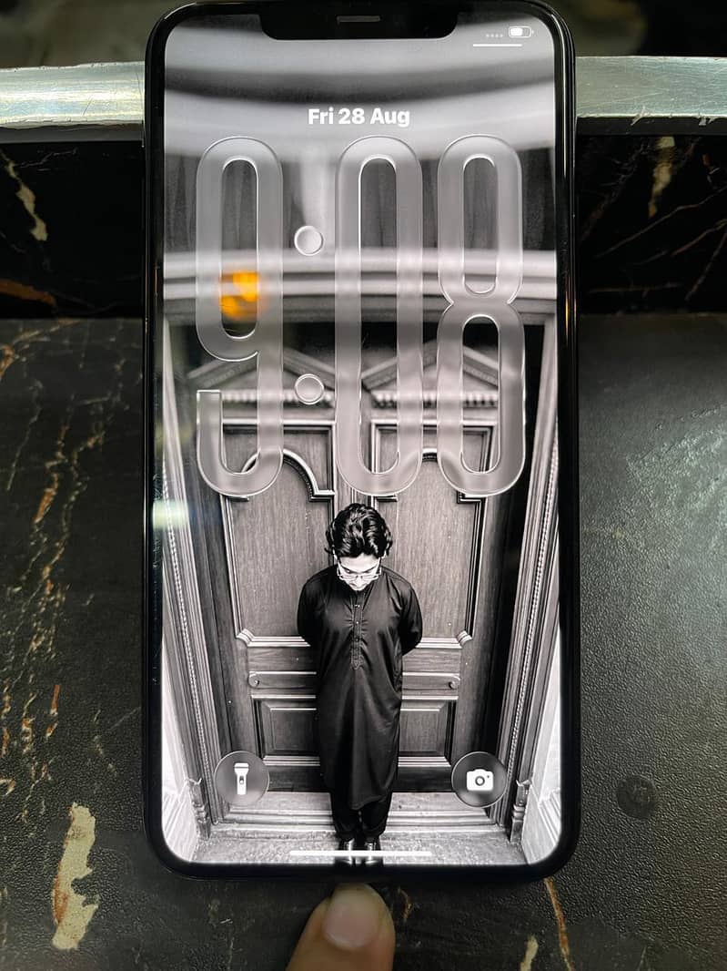 Apple iPhone 11 Pro Max 2