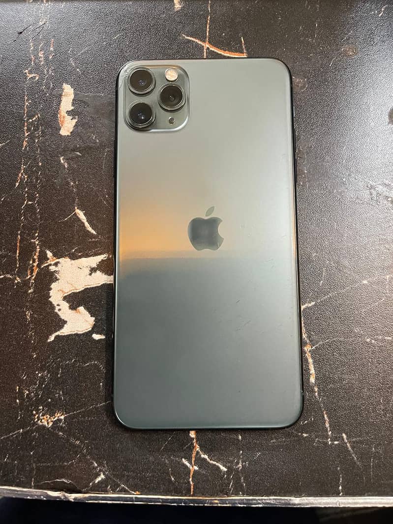Apple iPhone 11 Pro Max 7