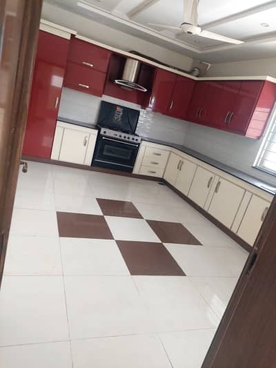 1 kanal upper portion is available for rent in Valencia town near Wapda town