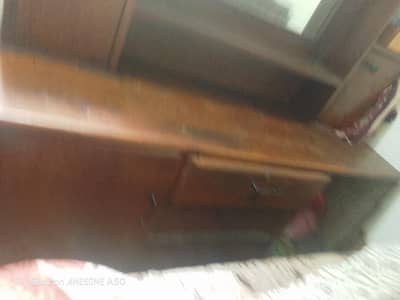dressing table