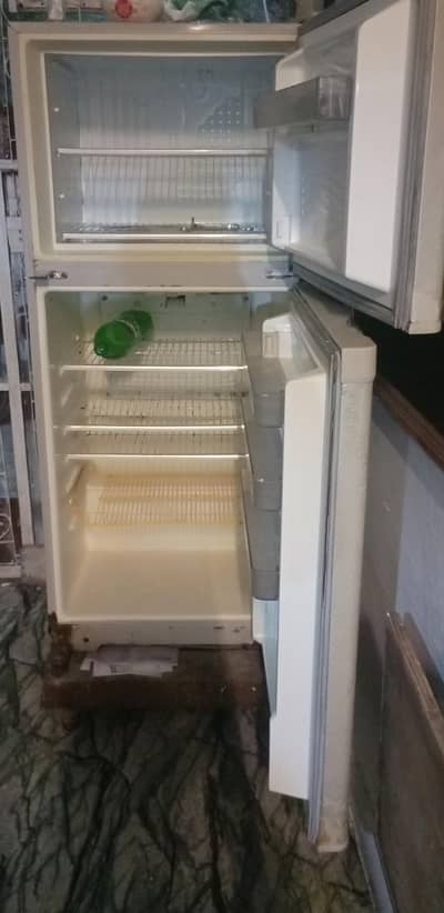 Dawlance Fridge