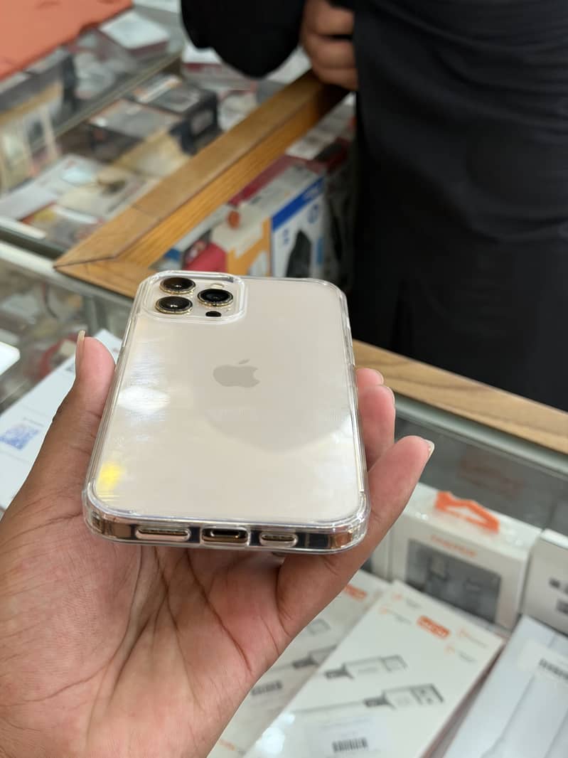 Apple iPhone 12 Pro Max 1