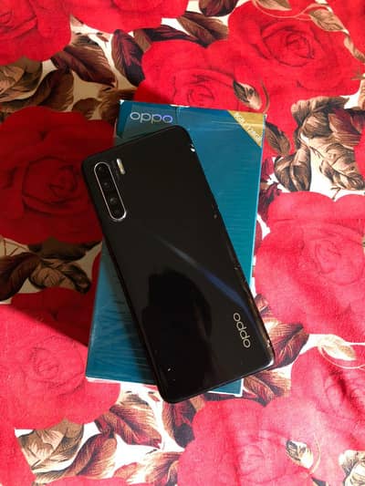 OPPO Reno 3