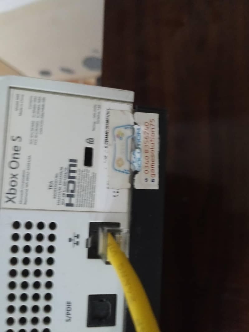Xbox one s without controller 4