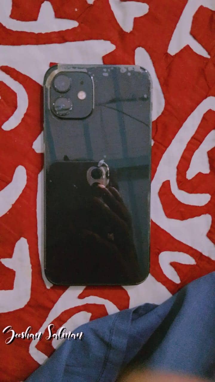 Apple iPhone 12 2
