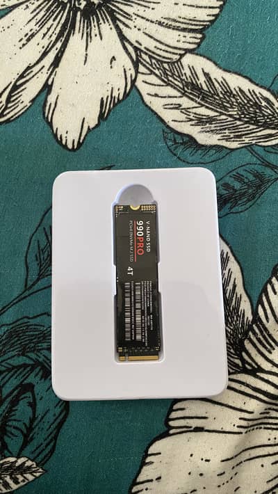4TB NVME SSD PCIE