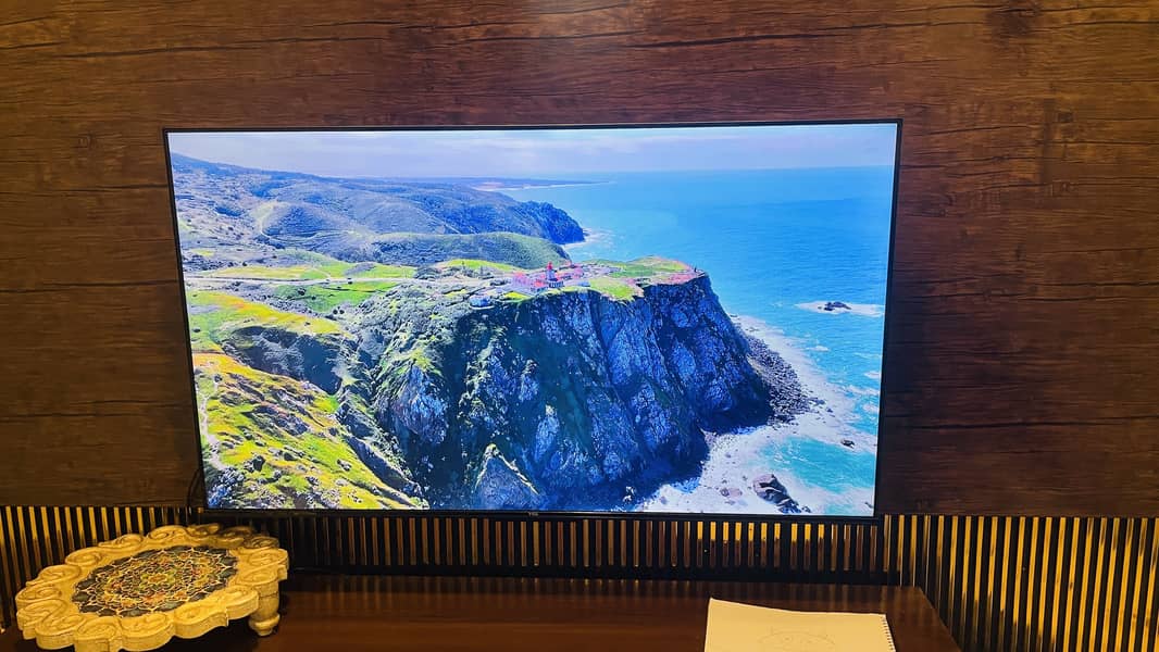 TCL LED 2