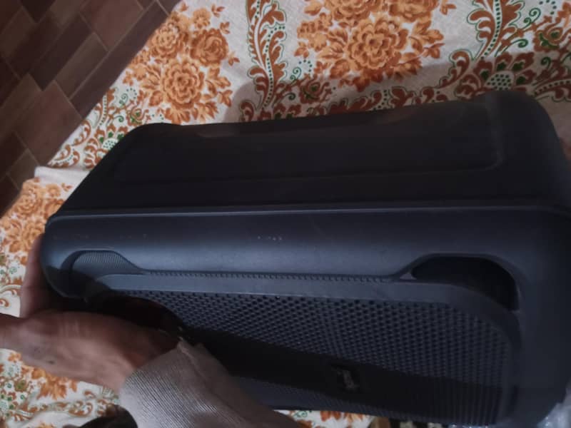 wireless speaker 11