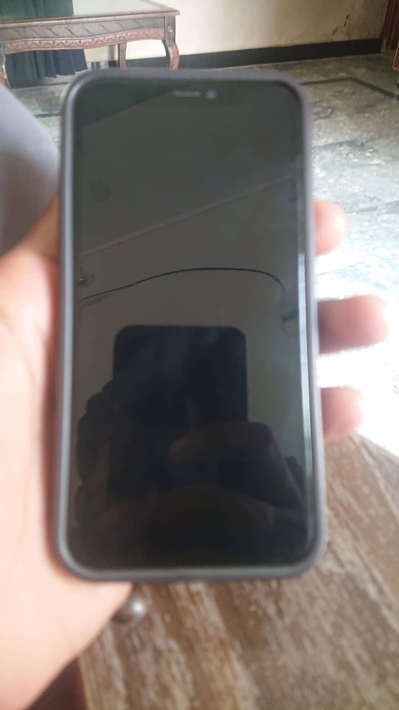 Apple iPhone 11 Pro 1
