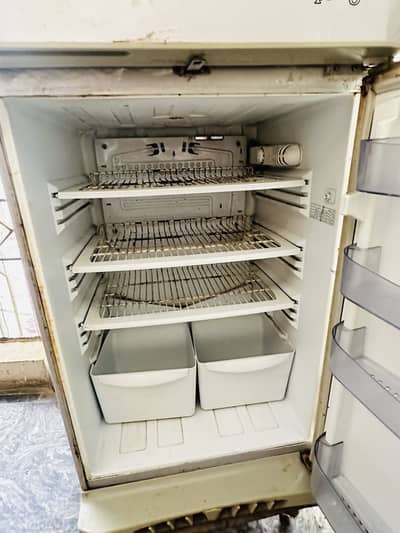PEL Refrigerator