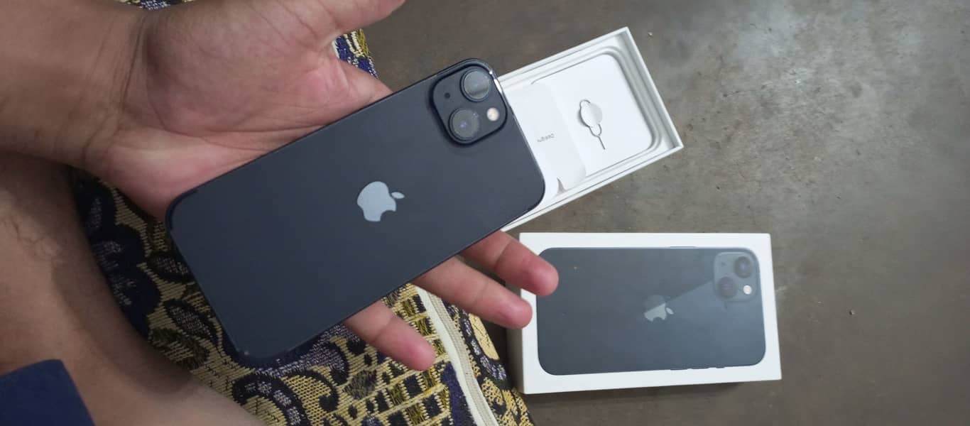 iPhone 13 with box 1