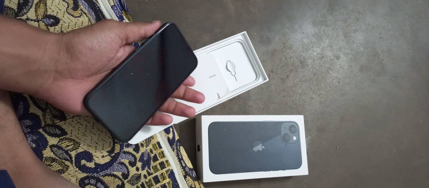 iPhone 13 with box 4