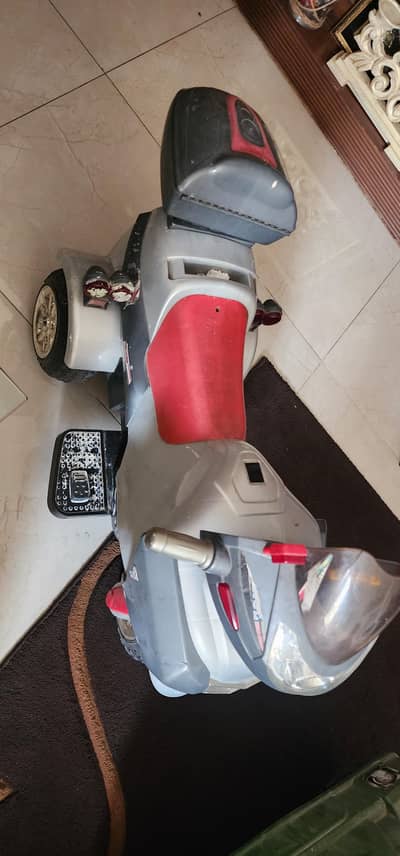 Kids  scooter and jeep