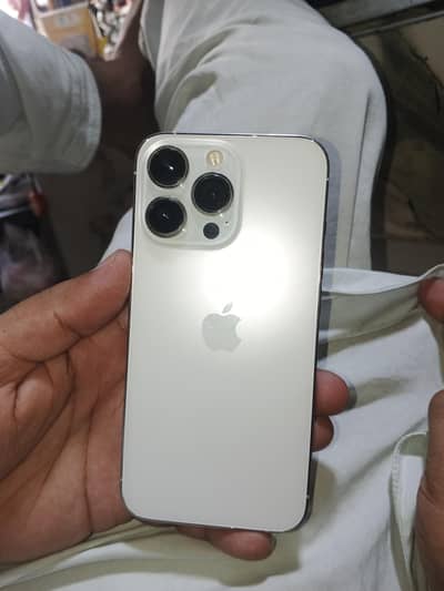 Apple iPhone 13 Pro