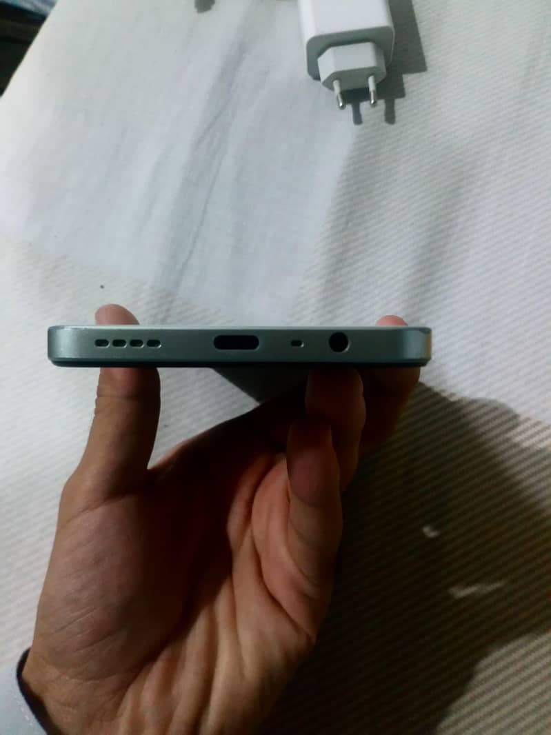 Realme Note 60x 4