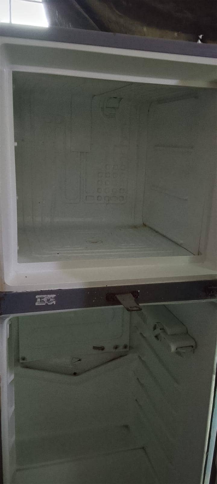 dawlance refrigerator 3