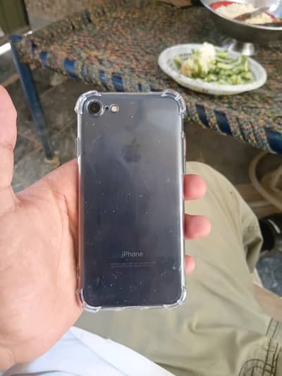 Apple iPhone 7