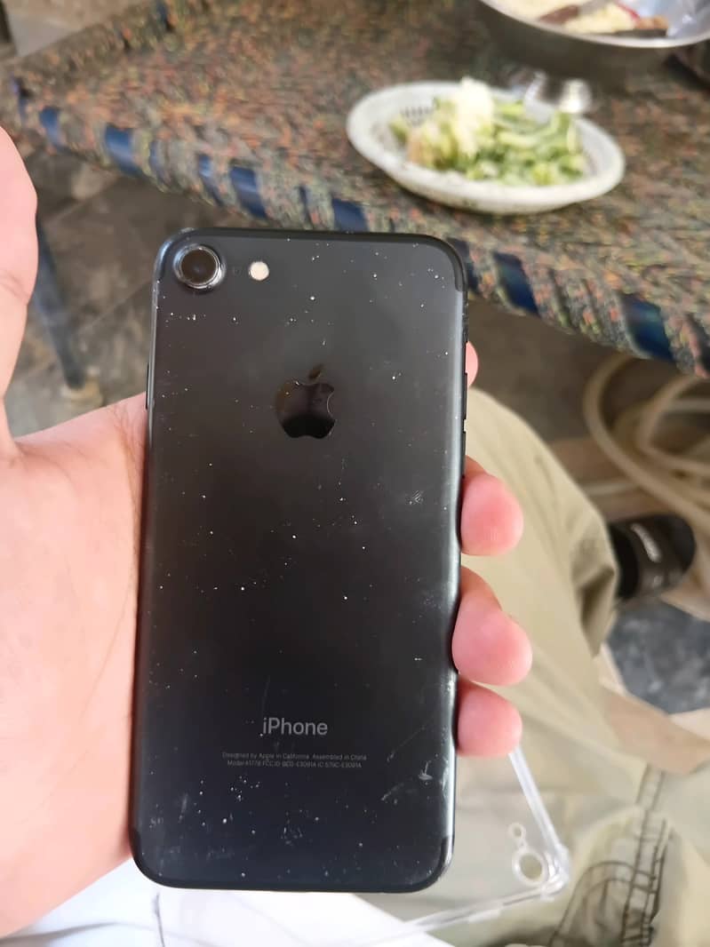 Apple iPhone 7 6