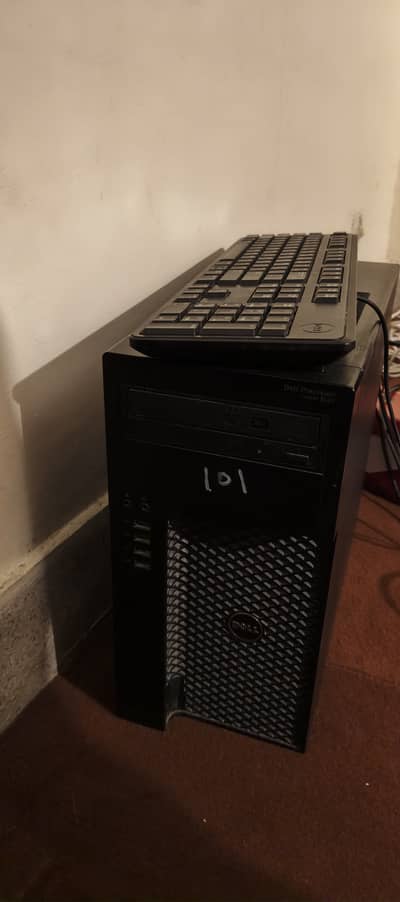 Core i 5 - 6 Generation Dell Tower