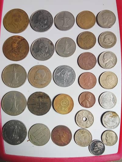 MIX COUNTRY COINS