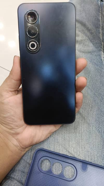 Itel S25  6GB/128GB