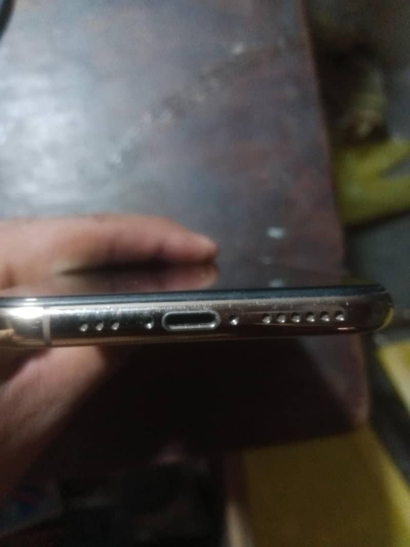 Apple iPhone XS 2