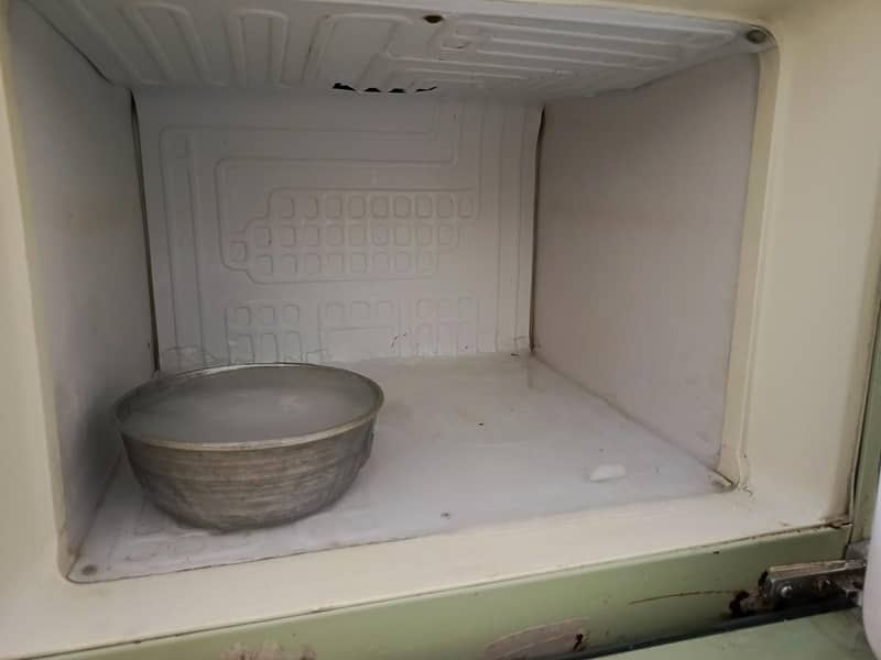 Fridge Medium Size 3