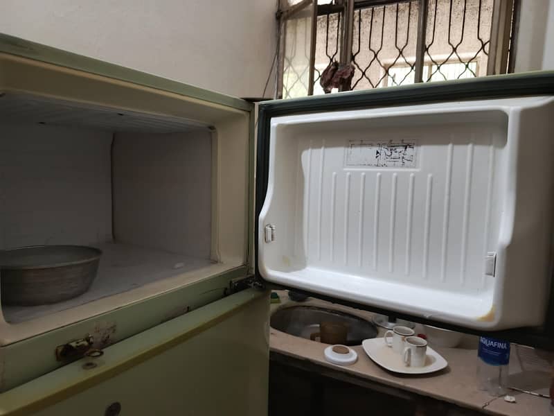 Fridge Medium Size 4